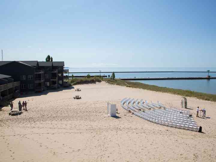 Harbor Lights Resort Venue Frankfort Mi Weddingwire