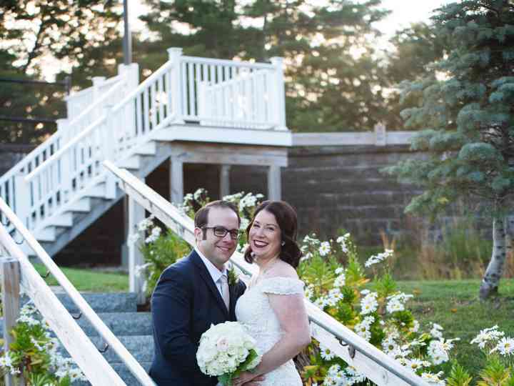 Ann's bridal boutique top