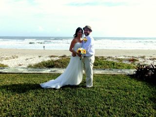 Love Is A Beach Wedding Officiant Melbourne Fl Weddingwire