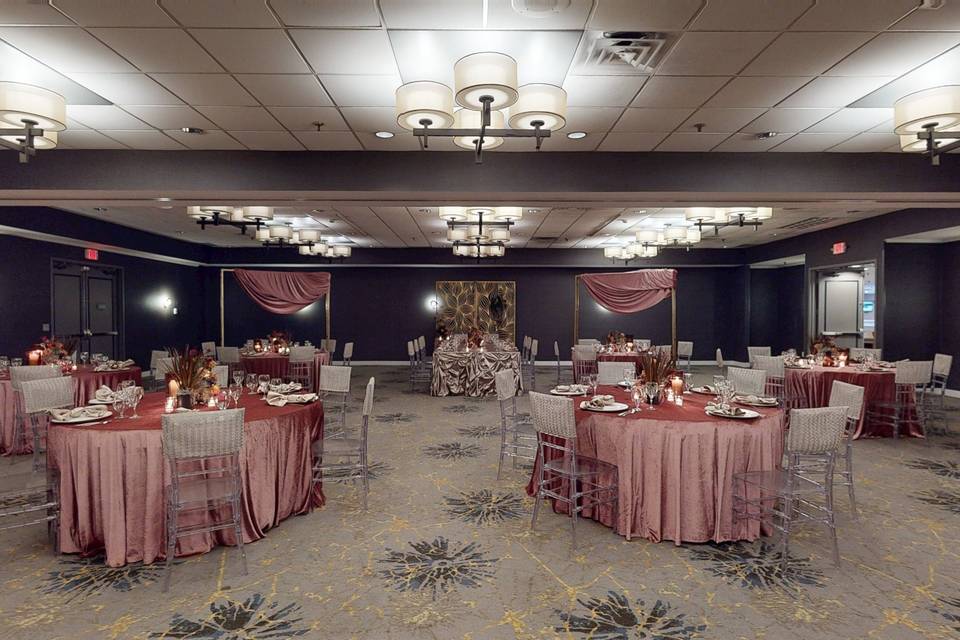 Crowne Plaza Aire Hotel 3d tour