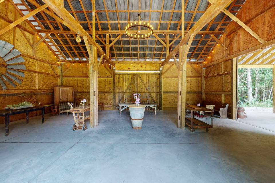 Back Barn at Bedaw Farms 3d tour