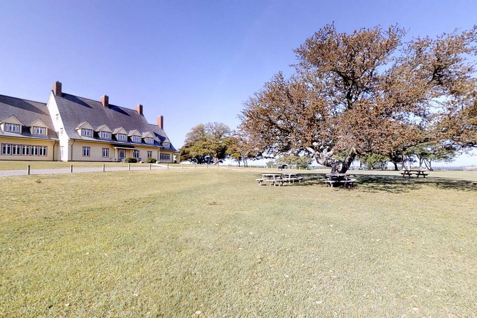 Whalehead in Historic Corolla Park 3d tour