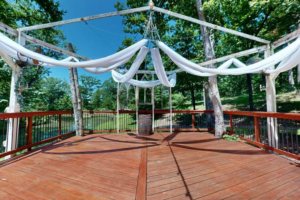Renaissance Wine Garden 3d tour