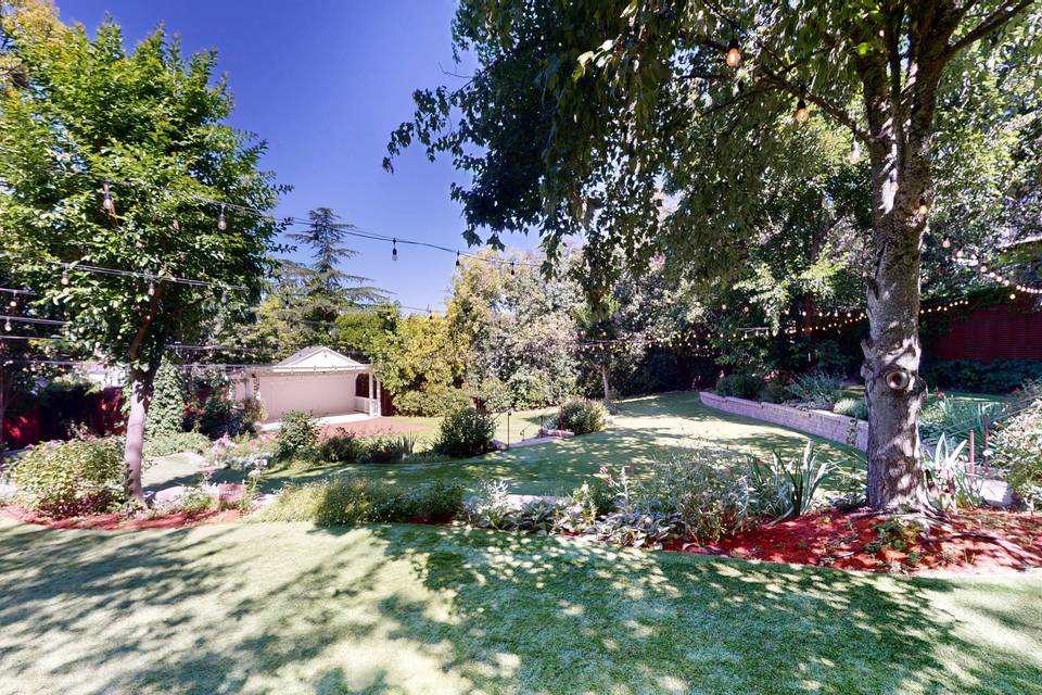 The Hanford Garden 3d tour