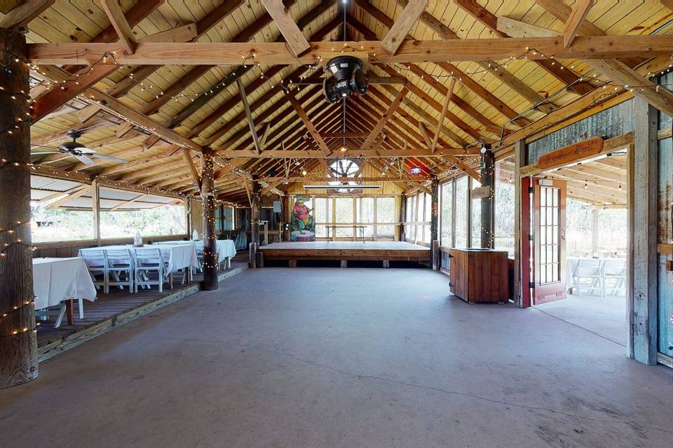 Bayou Barn 3d tour