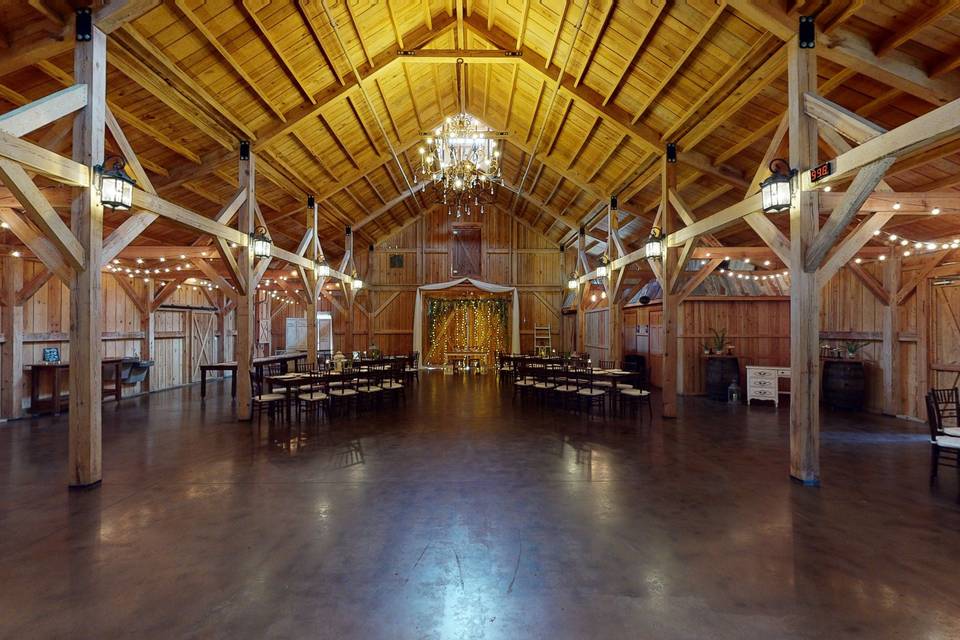 Bridle Oaks Barn 3d tour