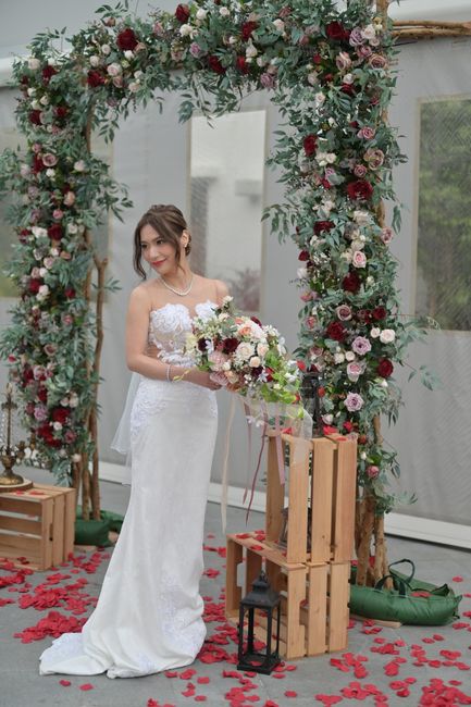 Unnecessary wedding day hair regret? 6