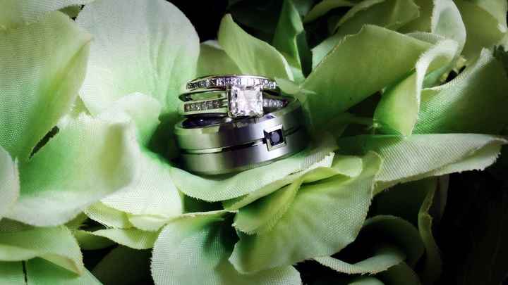 Artsy ring pictures! (show me your wedding bands)
