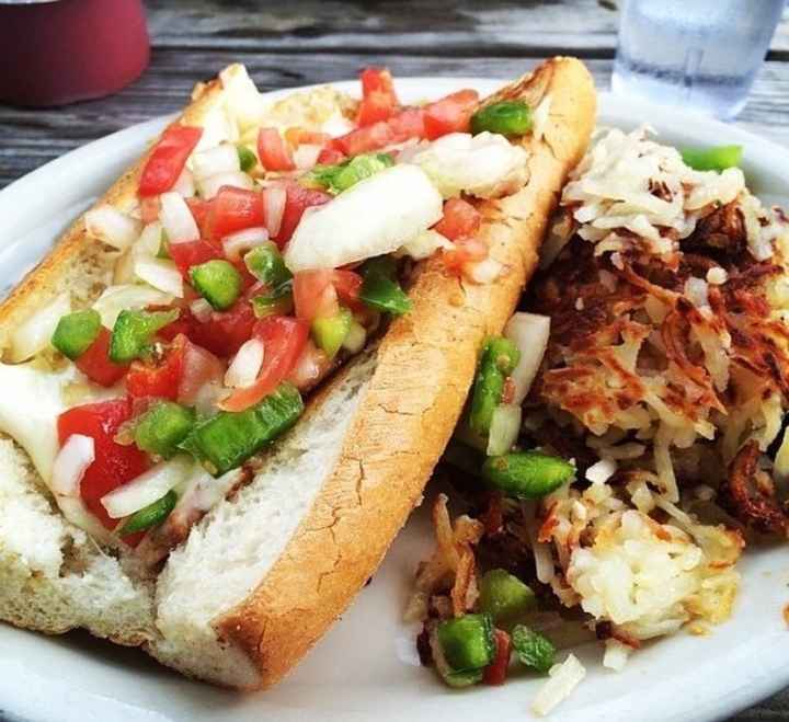 What are you feeding your girls the day of?