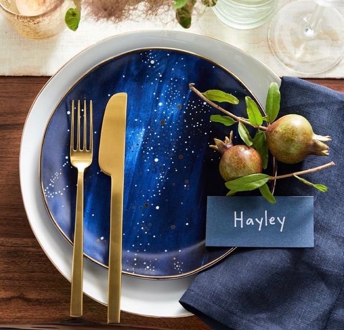 Reception Table Decor 14