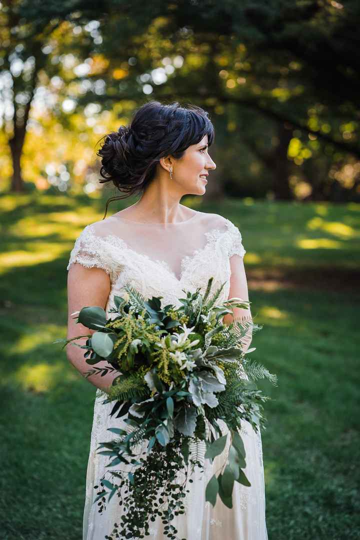 How to Save Money on Wedding Flowers 1