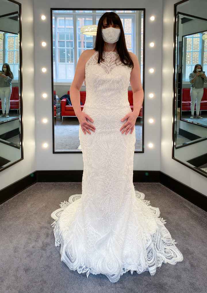 Which dress did i say yes to? 1