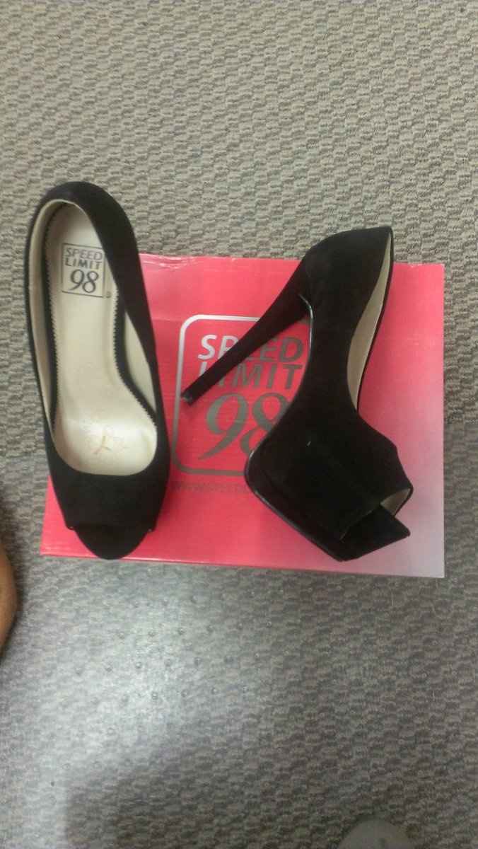My Shoes are in!!!!!! (PICS)