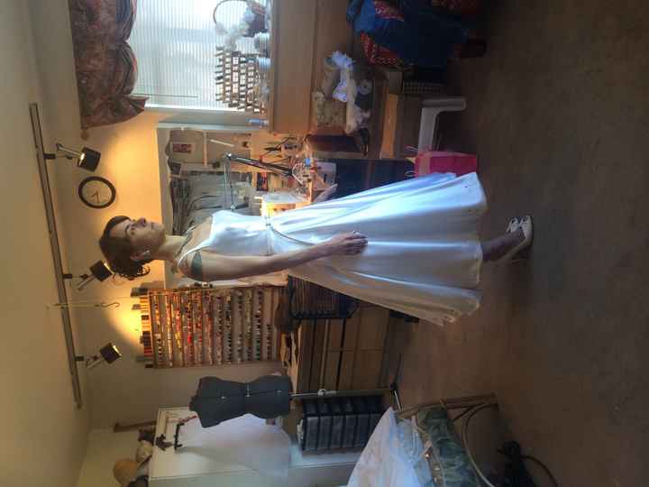 Show me your sashless dresses!!