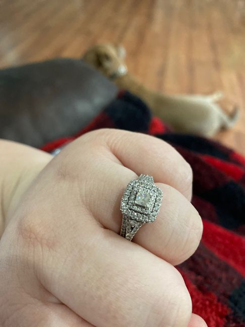 Brides of 2022! Show us your ring! 13