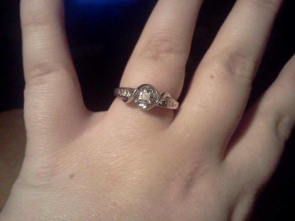 I'd love to see everyone's engagment rings.