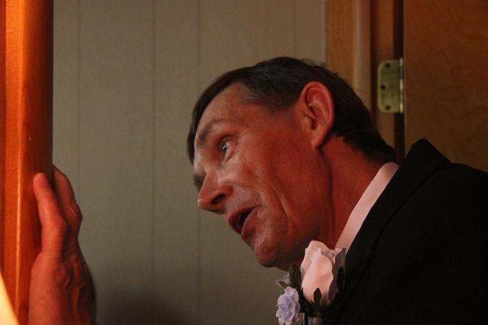 Finally! I'm back! Along with pics from my Alice wedding. *Pic Heavy*