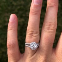 Brides of 2022! Show us your ring! - 1
