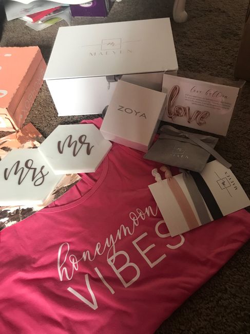 Best Bridal Subscription Box? 6