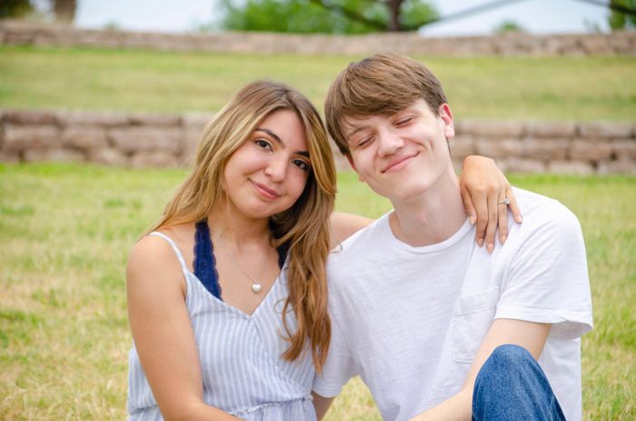 Show off your fiancé - 1
