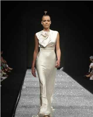 unique wedding dresses???