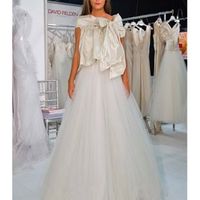 unique wedding dresses???