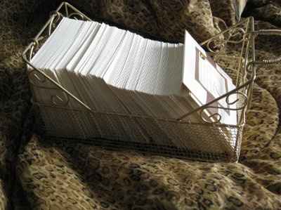 Hi Ladies! My first DIY question! [Sorry no pics yet, but please still read my post : ) ]