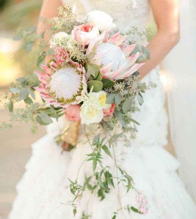 Cascading bouquet