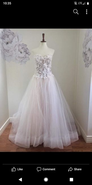 Bridesmaid style choosing to stand out 3