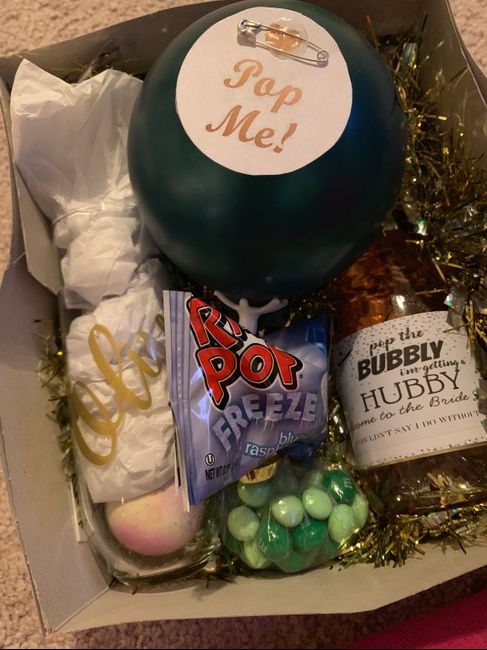 Bridesmaids proposal box - 1