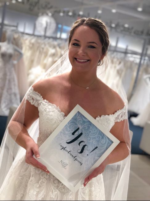 Who has said yes to the dress?  Post that pic👰 - 1