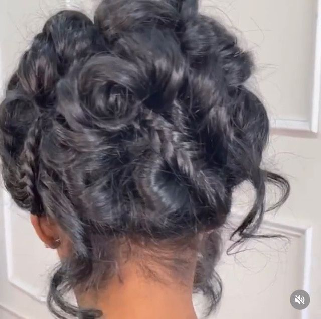 Destination Wedding Hair For Kinky/curly Bride 1