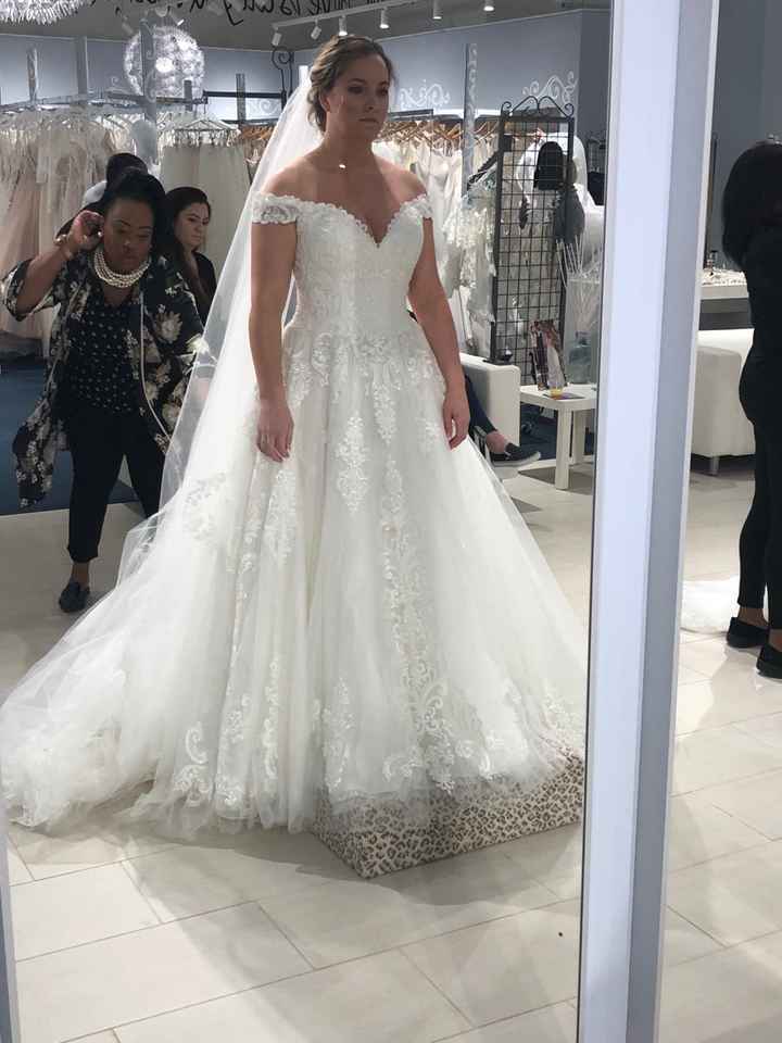 Does your wedding dress have lace, beading, or both? - 1