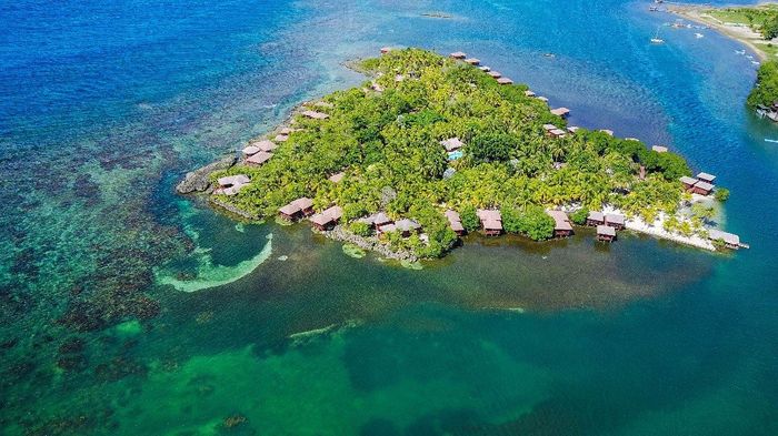 Anthony's Key, Roatan