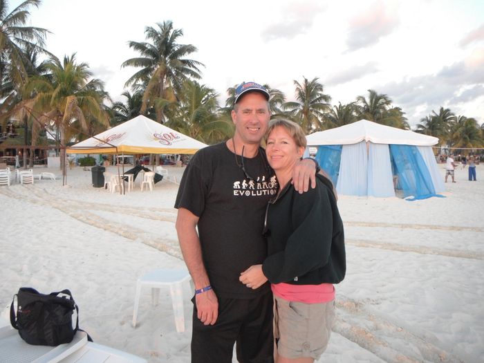 Post Your Favorite Picture of You and Your Fiance/Fiancee!