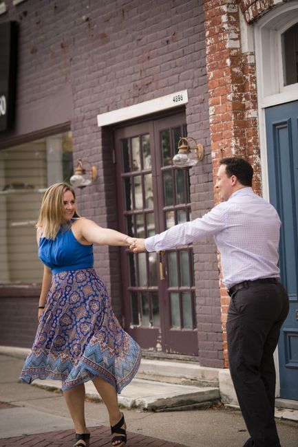 Engagement Photos Are In!