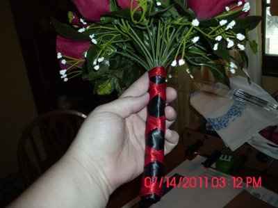 Bouquets DIY ribbon handles. *pics* UPDATE in comments