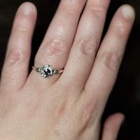 Brides of 2022! Show us your ring! - 1