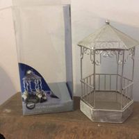 Centerpiece elements.  I have five to play with.