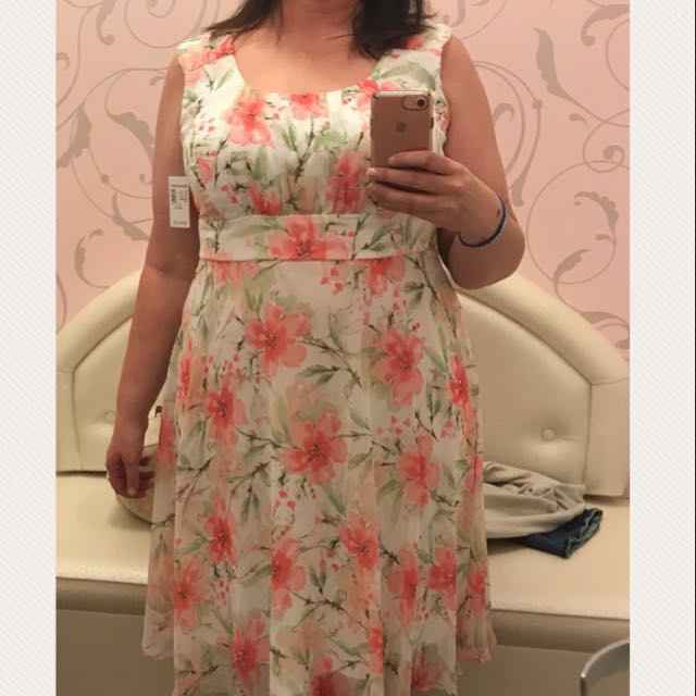 Bridal shower outfit - 1