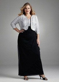 what is your mother or fmil wearing?