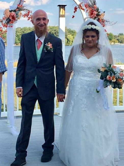 THE DRESS IS MINE! And I just have to share!