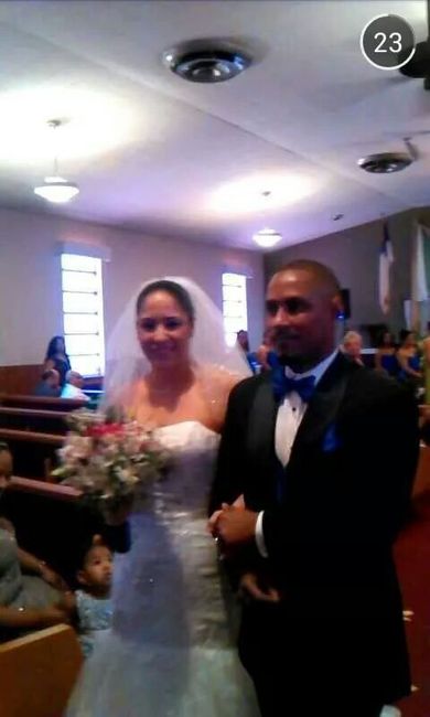 BACK & HAPPILY MARRIED *NON PRO PICS* 1 PRO PIC