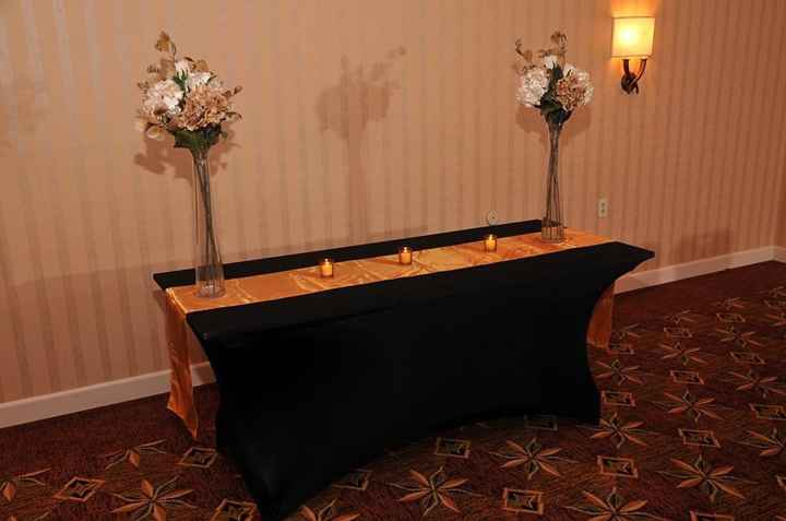Centerpiece Flowers - Take a looksie