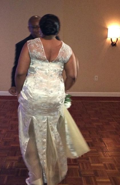 Show me your gown!