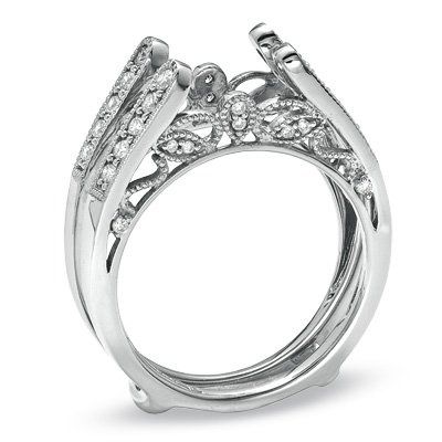 Got my ring!!! And a billion tube tops... but that's less exciting.
