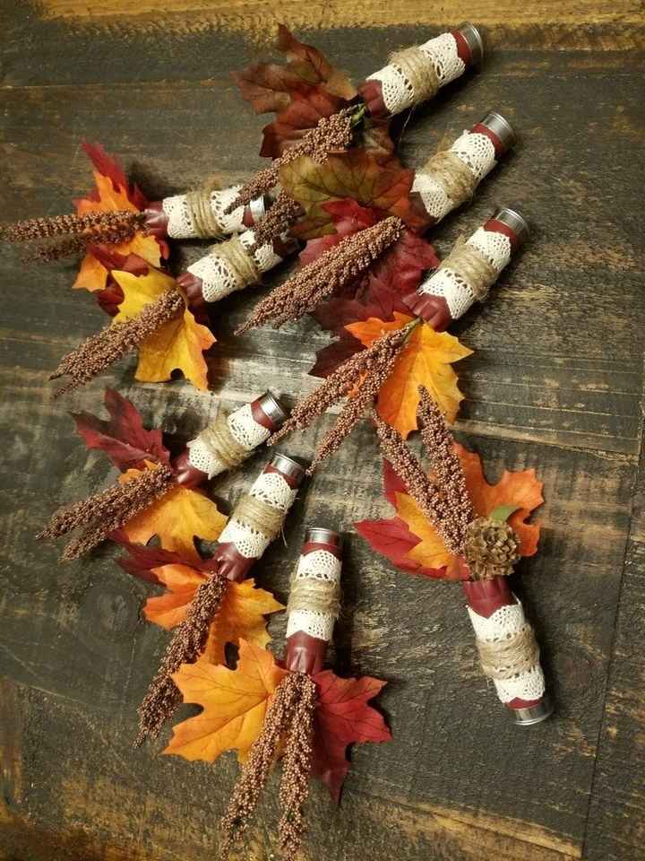 DIY bouquets & boutonniere