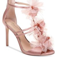 Curious what everyone's wedding shoes look like? - 1