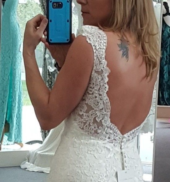 What to Wear!  Jewelry or Jewellery!