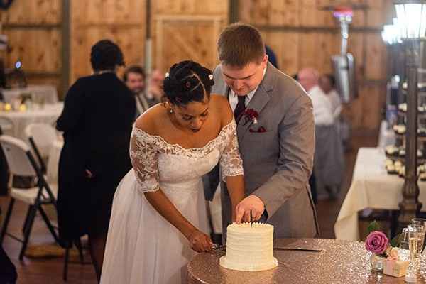Are you saving the top tier of your wedding cake Weddings